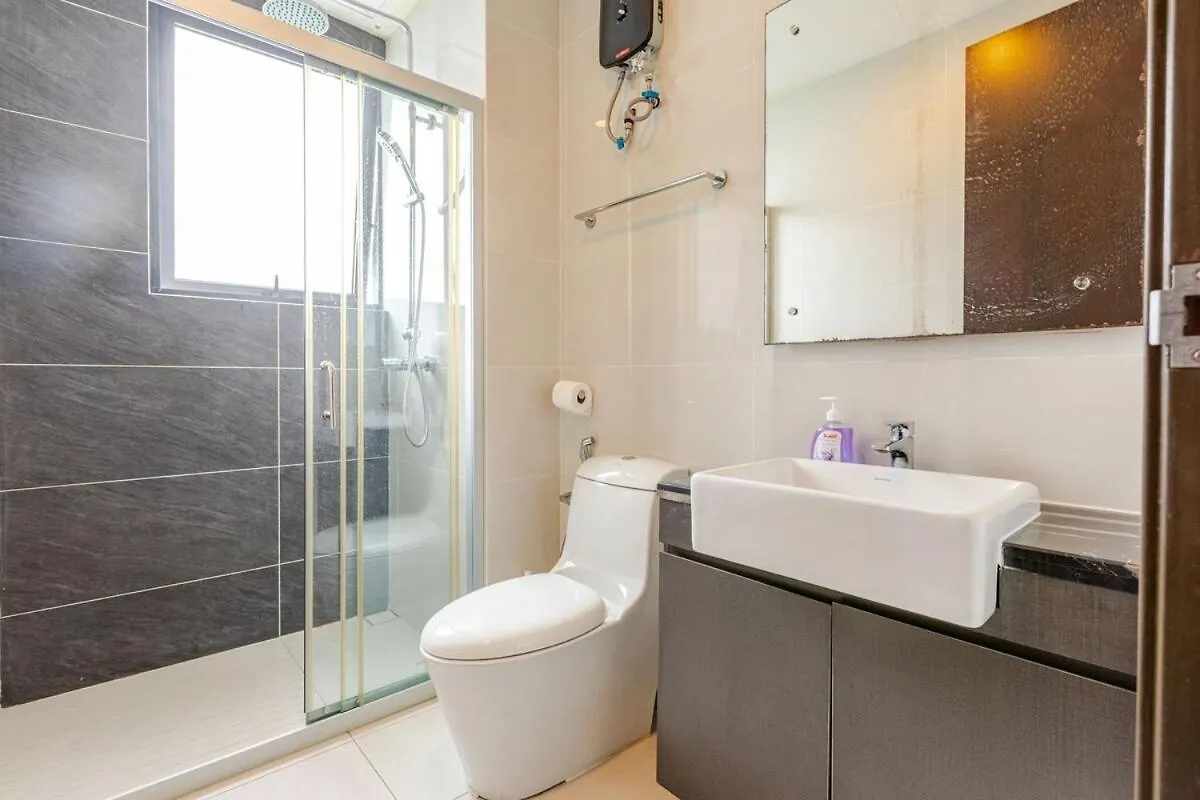 Country Garden 2Br 4-6Pax At Beach Side Johor Bahru